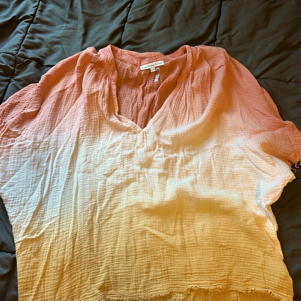 Ombré sunset colors top.